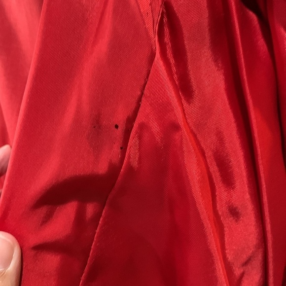 Vintage Lady Suzette women’s long, red peacoat - Picture 10 of 11